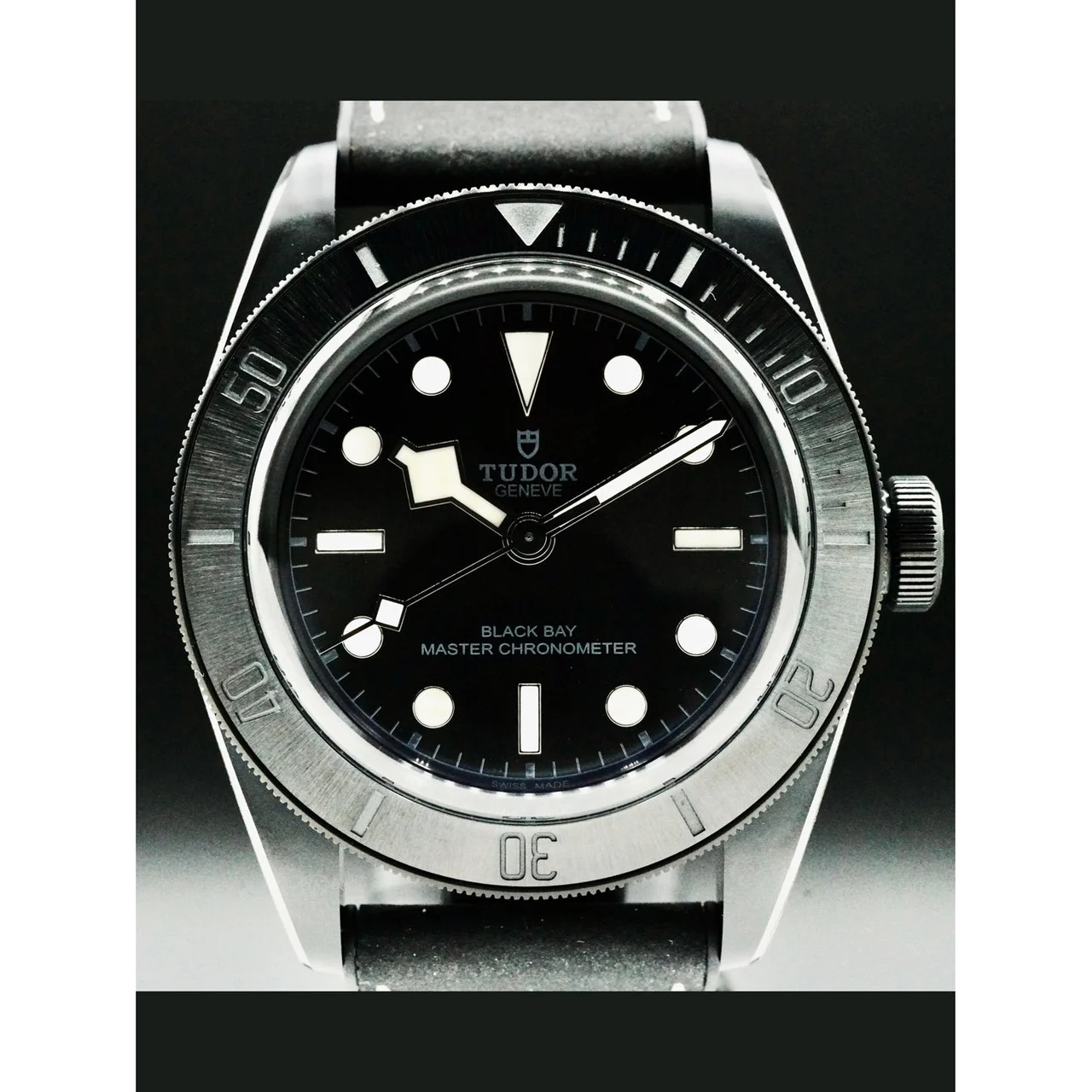 Tudor Black Bay Ceramic 210000043415 41 mm kol saati