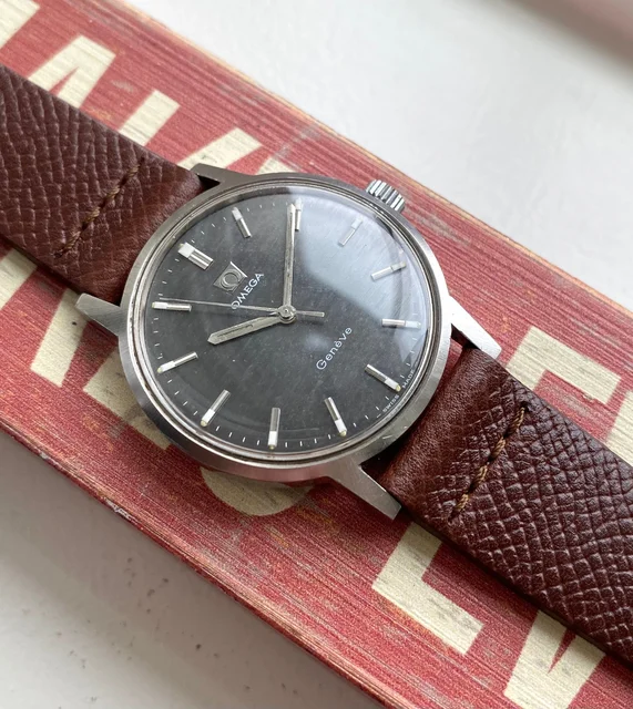 OMEGA Genève SQ2302426 kol saati