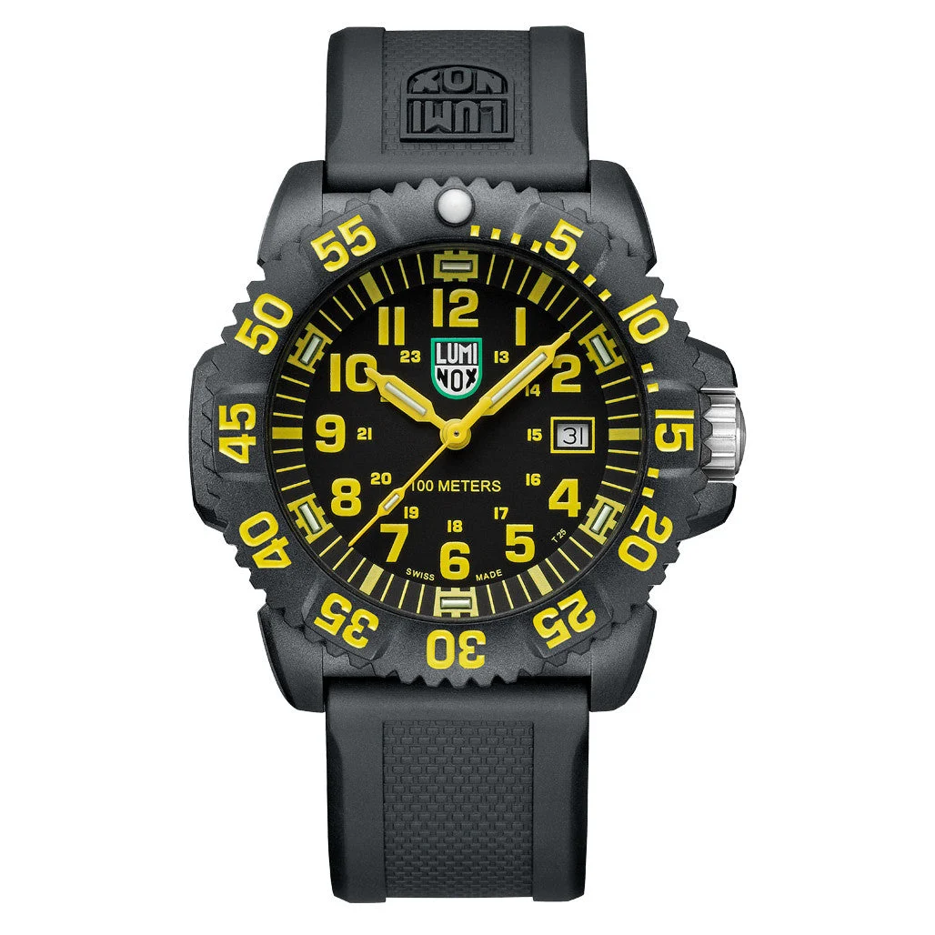 Luminox Sea Lion Black & Yellow Tritium Watch #X2.2055 44 mm kol saati