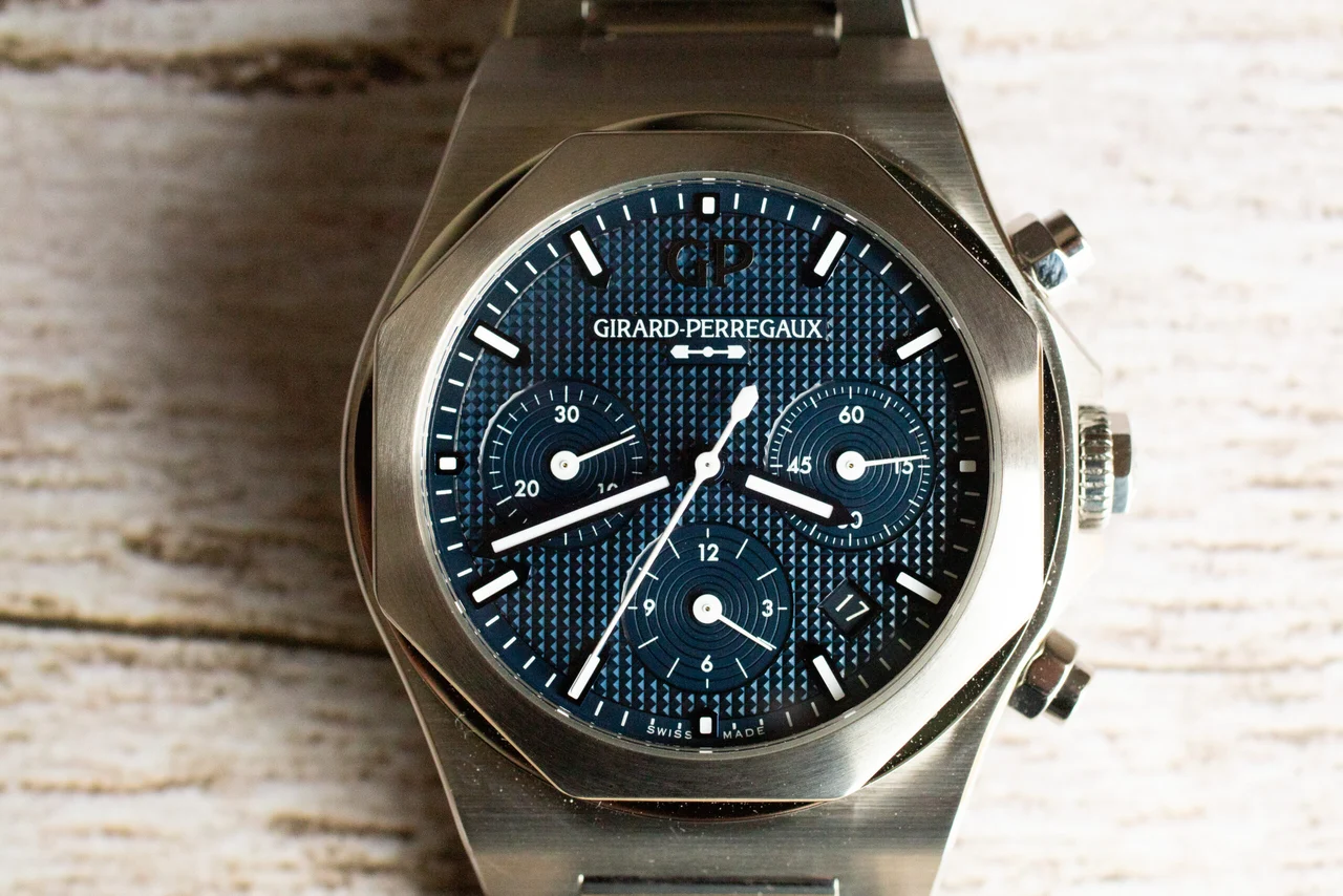 Girard-Perregaux Girard-Perregaux 81020-11-431-11A 42 mm kol saati