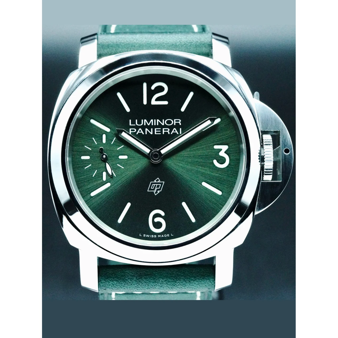 Panerai Luminor 44 Logo 3 Days Green 210000074578 44 mm kol saati
