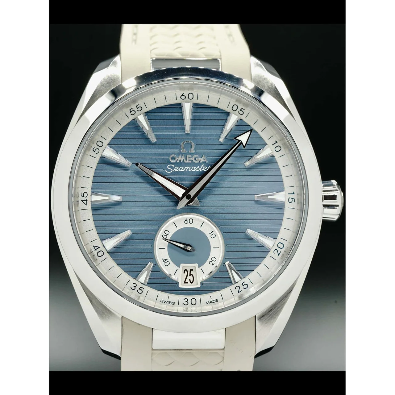 OMEGA Aqua Terra 150M Small Seconds Blue Dial 41mm 220.12.41.21.03.005 210000032498 41 mm kol saati