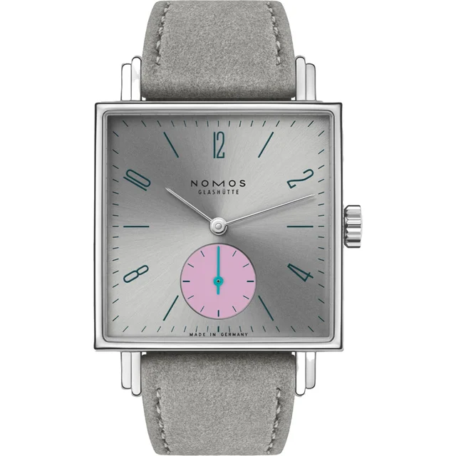NOMOS Glashütte Tetra Die Unerreichbare 427 kol saati