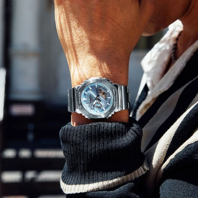 Casio G-shock G-steel GM-2110D-2ADR kol saati