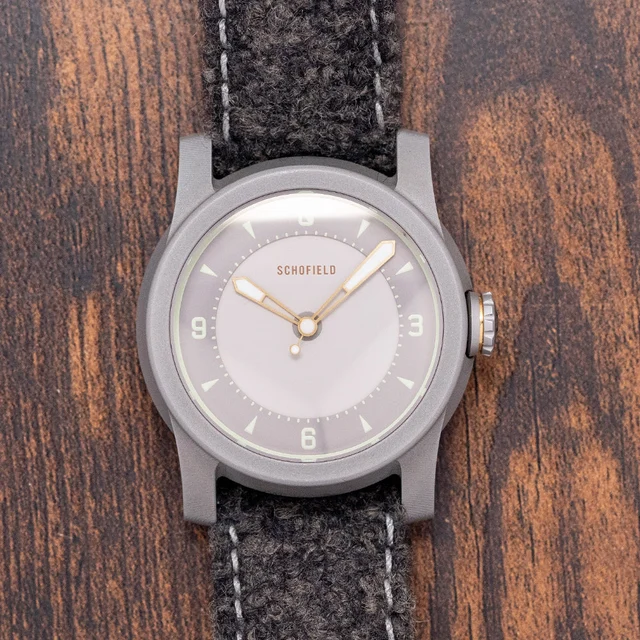 Schofield Japanese Sakura B5 Japanese Sakura kol saati
