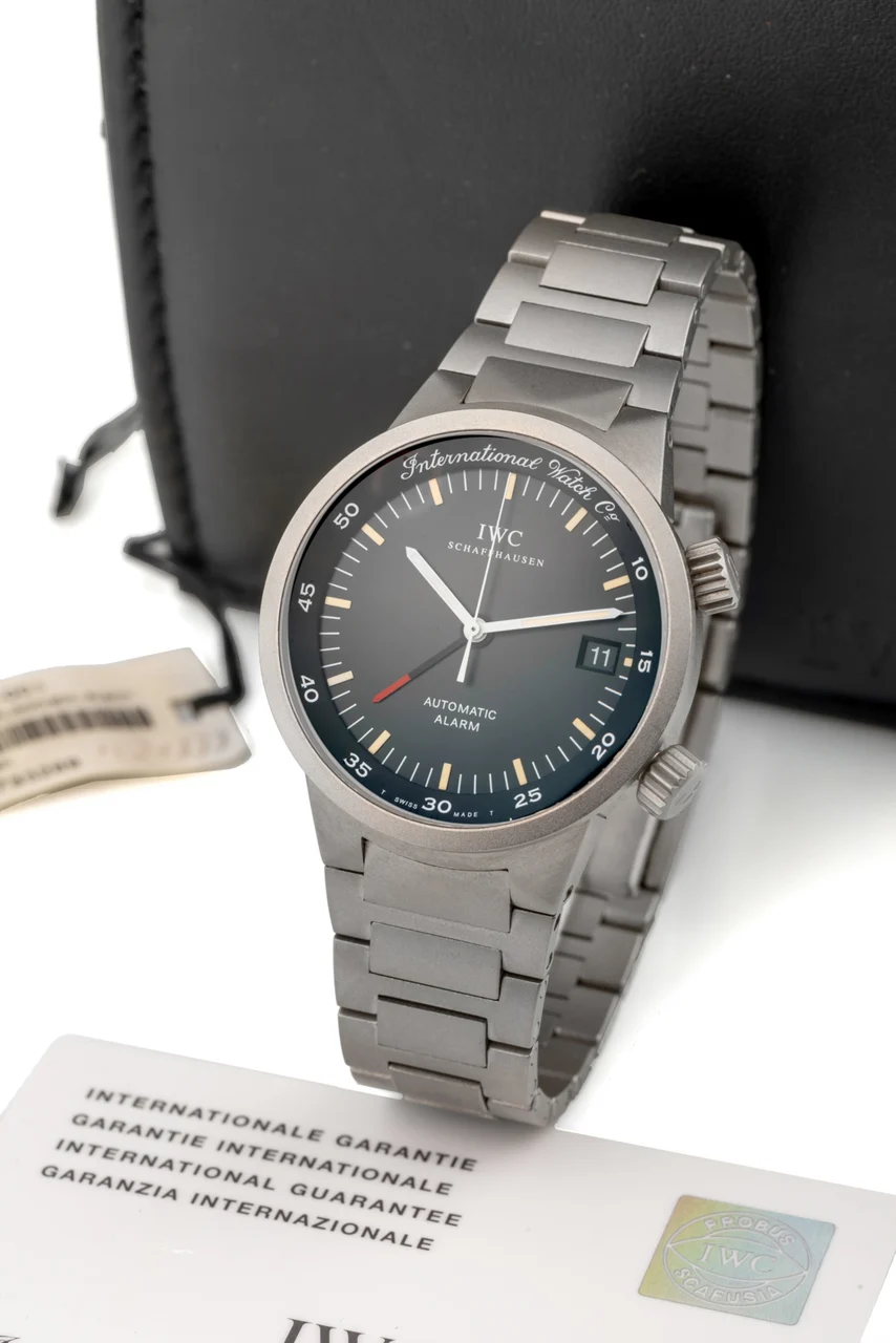 IWC IWC, REF. 3537, GST ALARM, TITANIUM kol saati