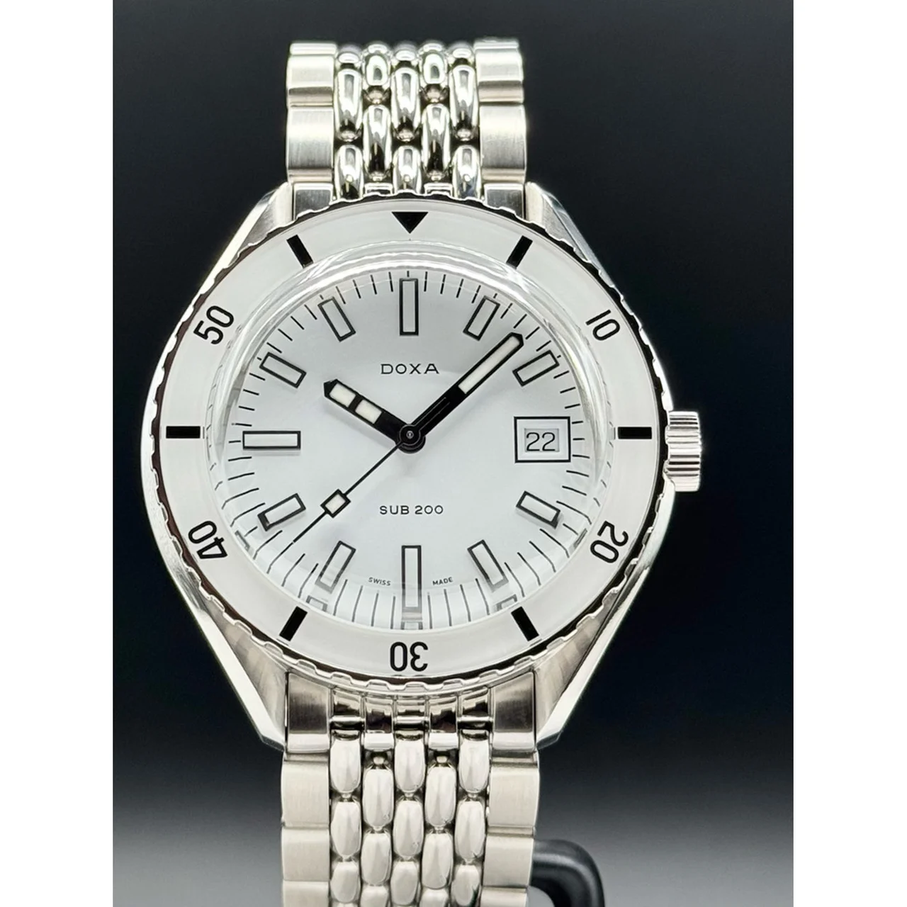 Doxa SUB 200 Whitepearl on Bracelet 210000064229 kol saati