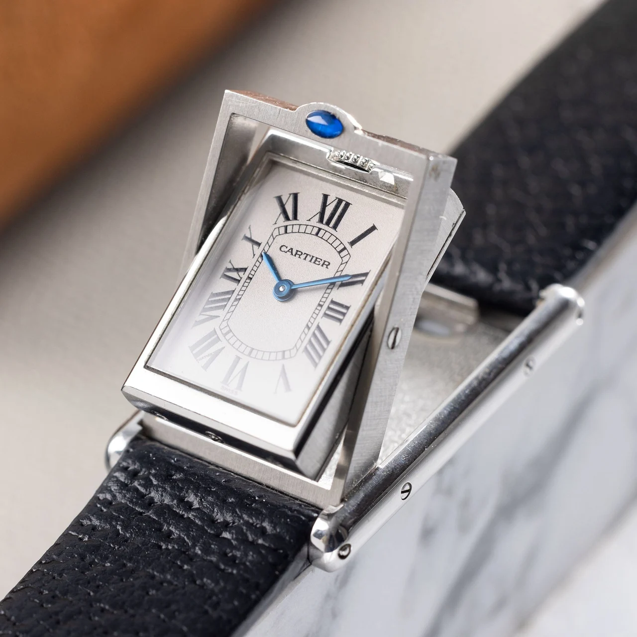 Cartier Basculante W-2304 35 mm kol saati