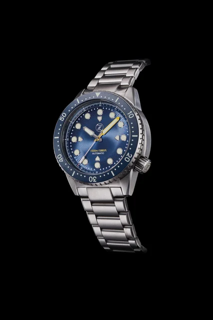 Zelos Great White 1000m Steel Cobalt Blue kol saati