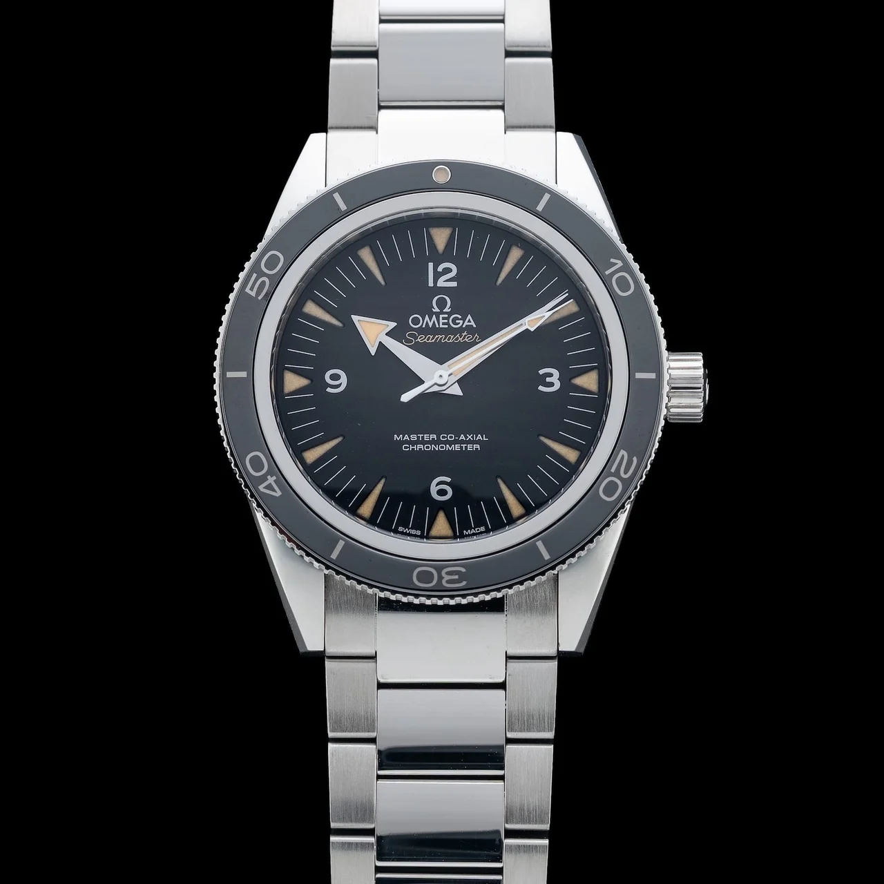 OMEGA Seamaster 300 Master Chronometer 233.30.41.21.01.001 210009N41306 41 mm kol saati