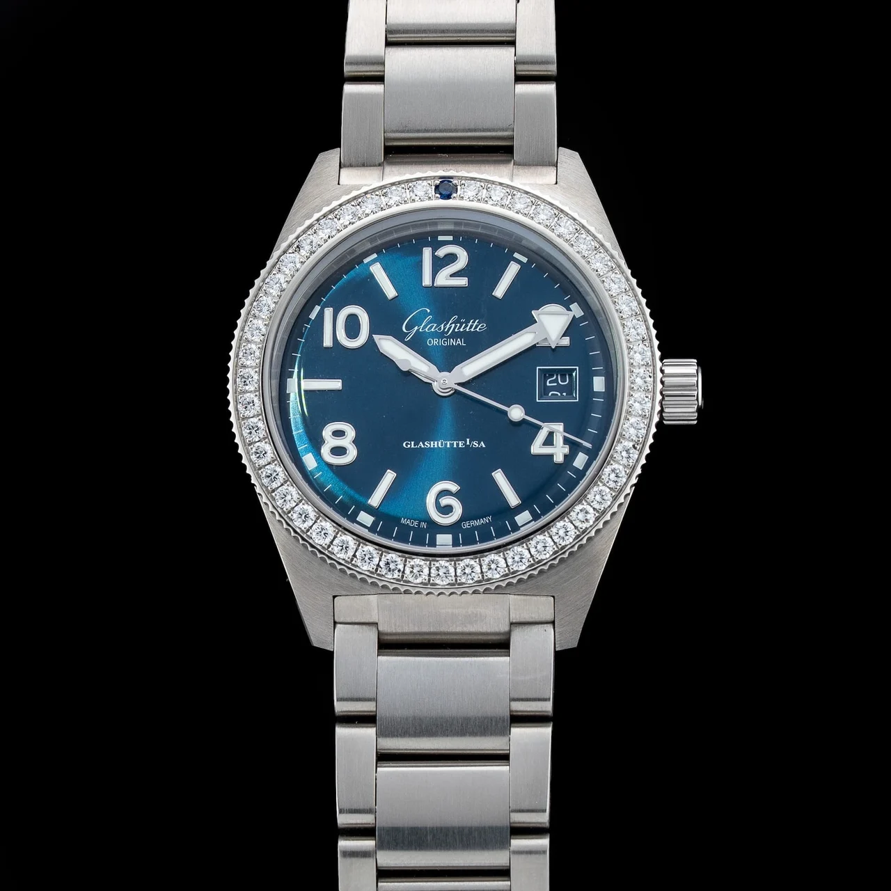 Glashutte Original Glashütte Original SeaQ Diamonds Bezel on Bracelet 1-39-11-09-82-70 NAP210009N7004 kol saati