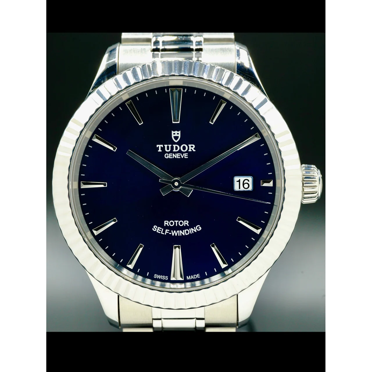Tudor Style Blue Dial Fluted Bezel M12510-0013 210000030236 38 mm kol saati