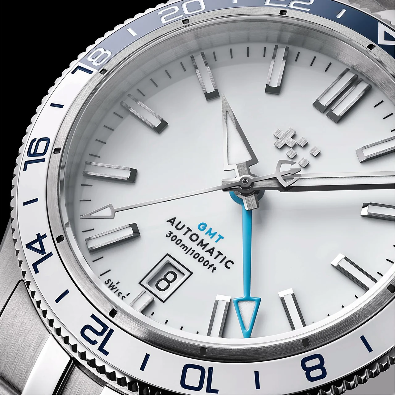Christopher Ward Trident GMT 300 C60-44AGM31S0BW0-RBB 44 mm kol saati