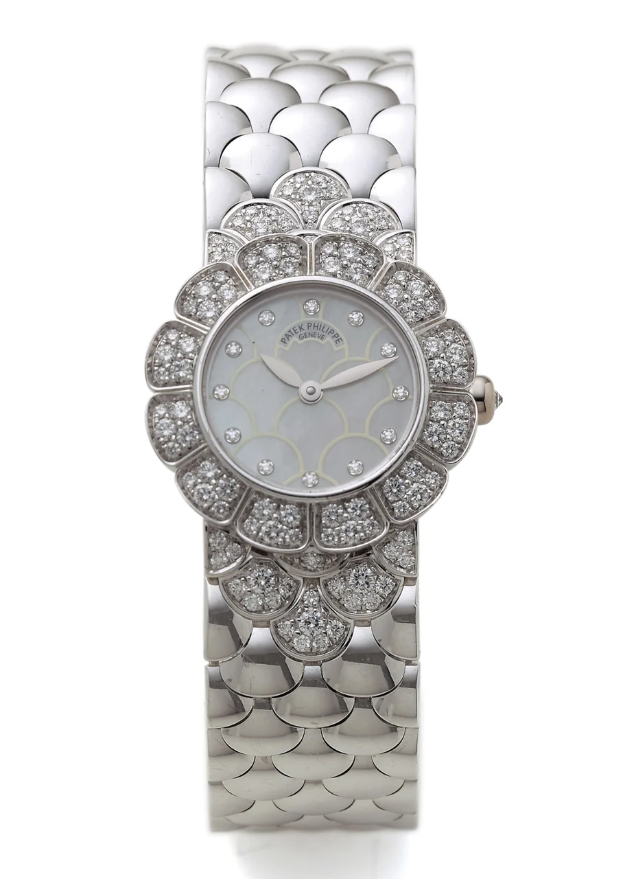 Patek Philippe PATEK PHILIPPE REF. 4872/1 MOTHER-OF-PEARL kol saati