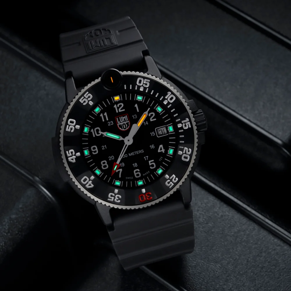 Luminox LM3001.H.SET 43 mm kol saati