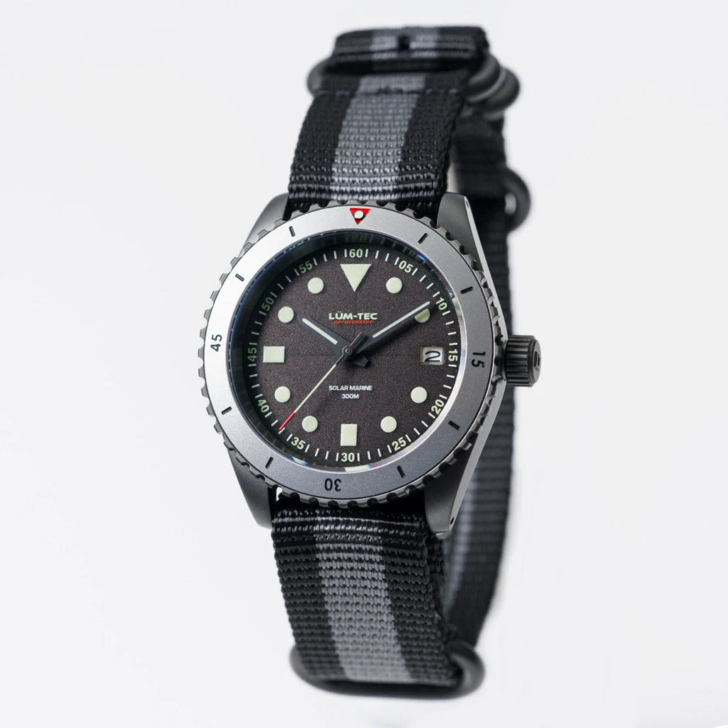 Lum Tec Lum-Tec Solar Powered Military Watch with 39mm Titanium Carbide Bead Blasted Case #SM-2 39 mm kol saati