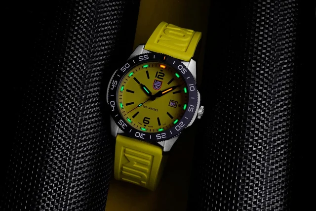 Luminox Pacific Diver XS.3125 kol saati