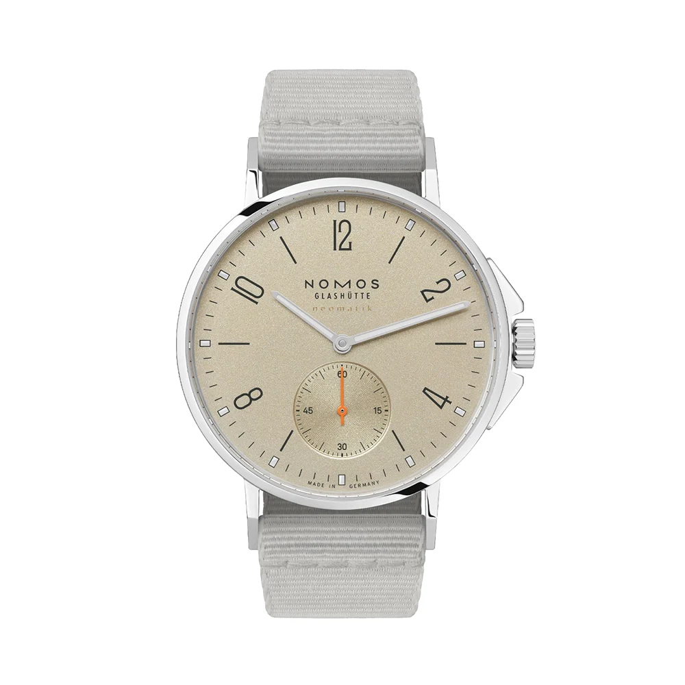 NOMOS Glashütte Ahoi Neomatik "Sand" Sapphire Back 36mm - Beige on Fabric Strap 569 36 mm kol saati