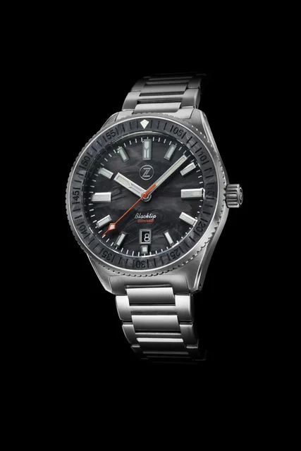 Zelos Blacktip 200m Diver Forged Carbon kol saati