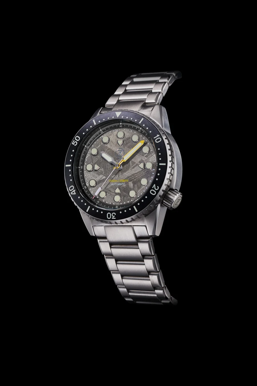 Zelos Great White 1000m Steel Meteorite 22 mm kol saati