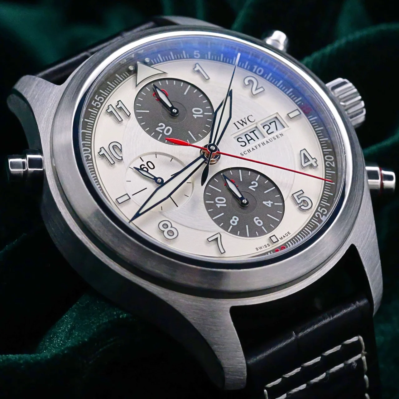IWC Spitfire Double Chronograph Silver Dial Leather Strap St 44 mm kol saati