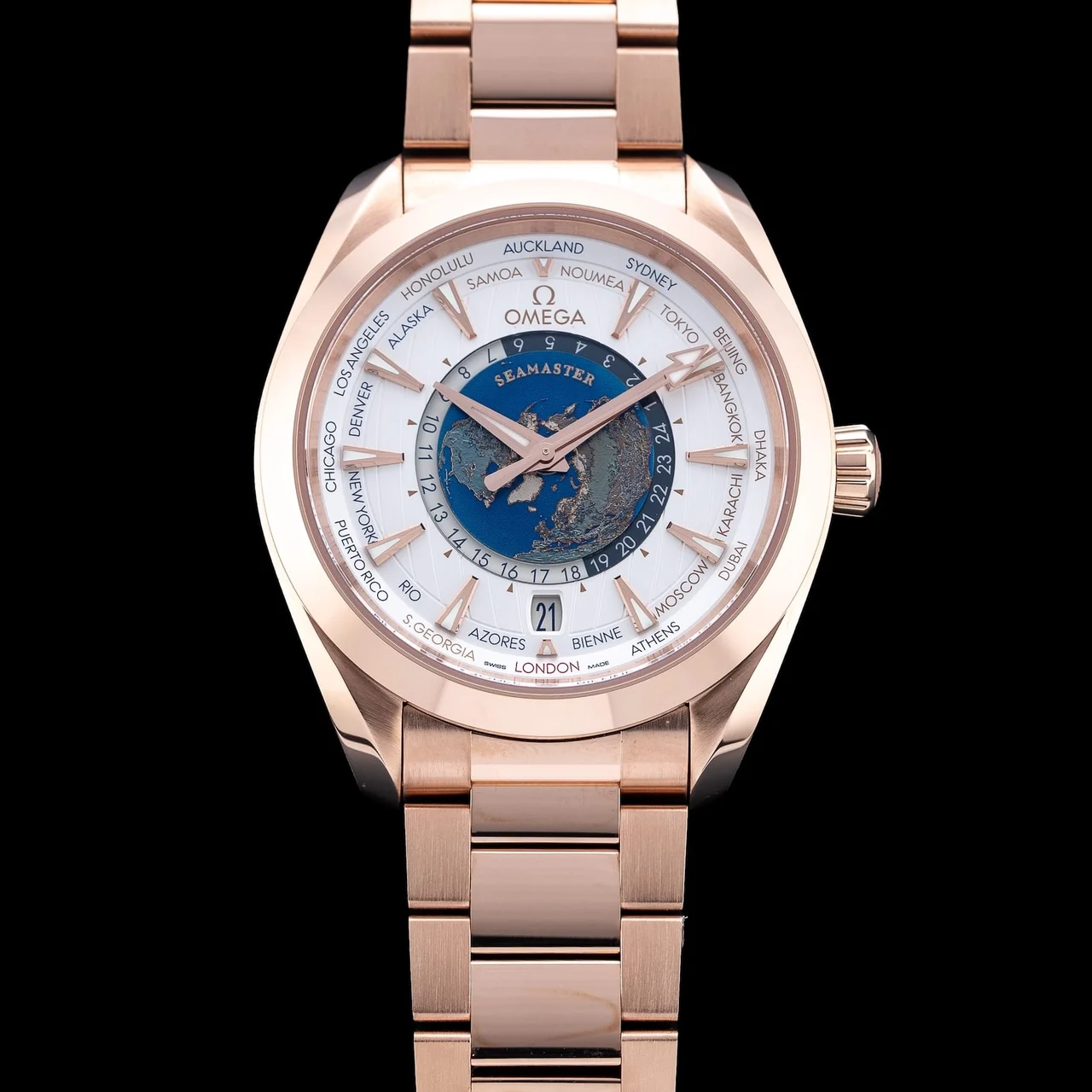 OMEGA Seamaster Aquaterra 150m Master Chronometer GMT Worldtimer 43mm Gold 210009N43669 43 mm kol saati