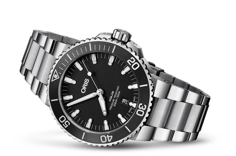 Oris Aquis Date 01 733 7730 4154-07 8 24 05PEB 43.5 mm kol saati