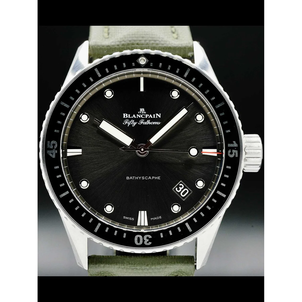 Blancpain Fifty Fathoms Bathyscaphe 5000 1110 B52A 210000033524 43 mm kol saati