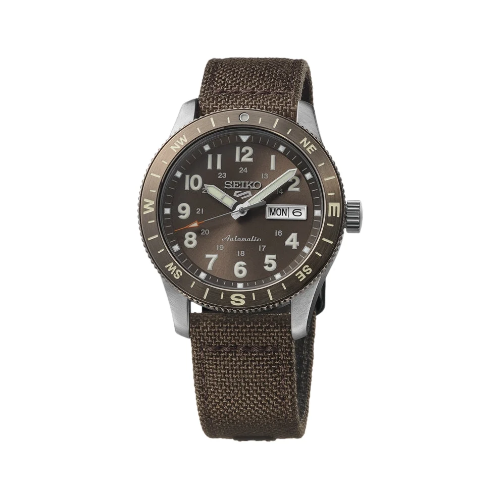 Seiko Sports Field Series 41mm - Brown on Fabric Strap HDB009 41 mm kol saati