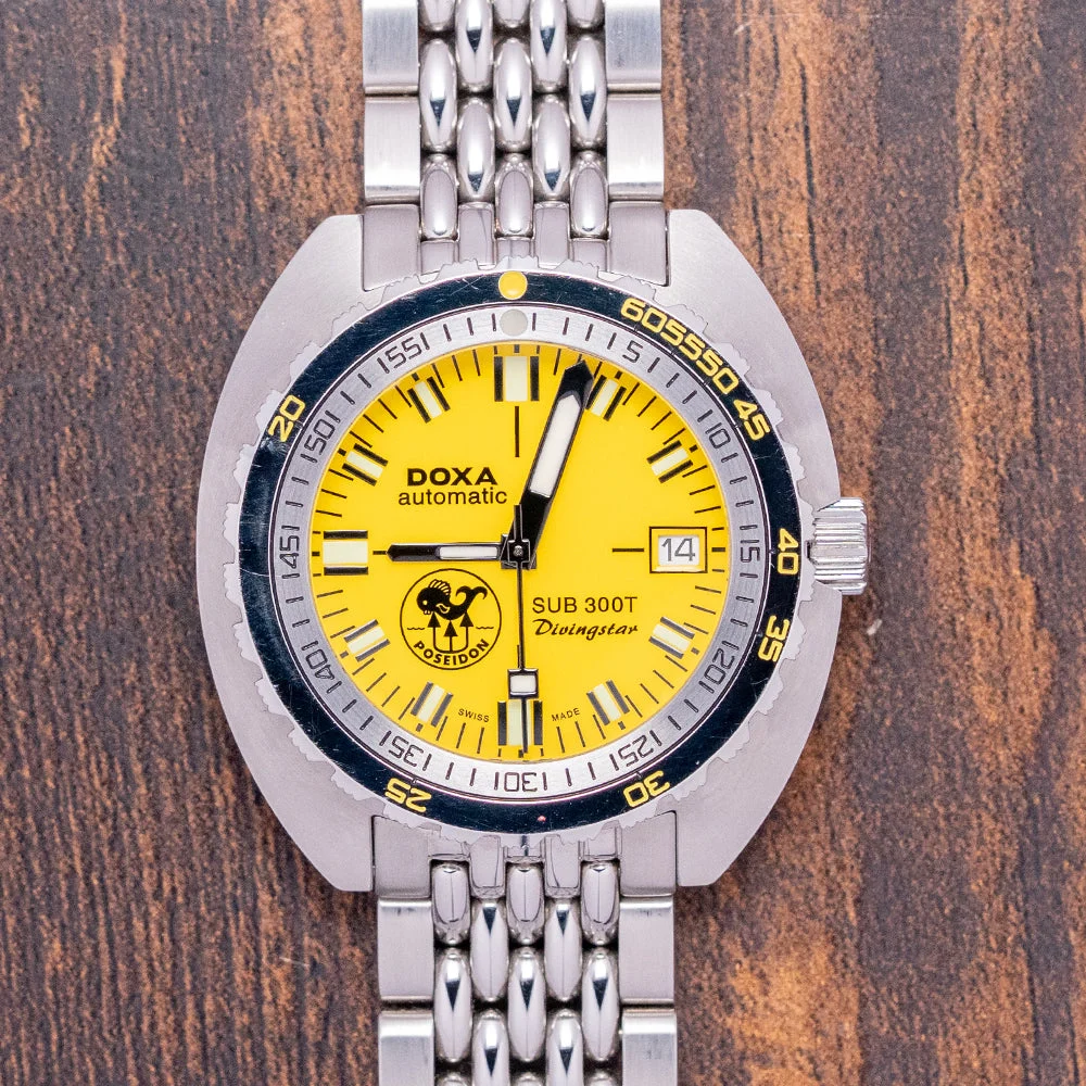 Doxa Sub 300T 872.10.361.10 43 mm kol saati