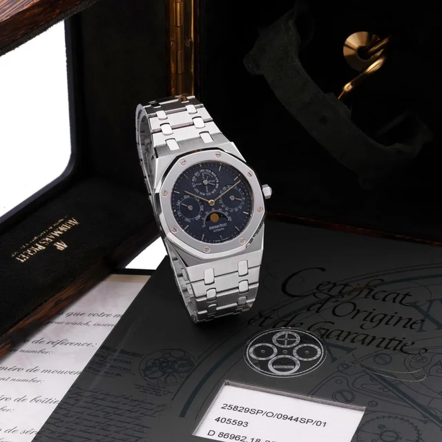 Audemars Piguet Switzerland 25829SP/O/0944SP/01 kol saati