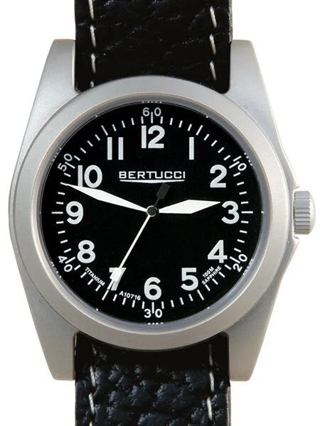 Bertucci Navigator Pilot 42mm Titanium Watch with Sapphire Crystal #13326 kol saati