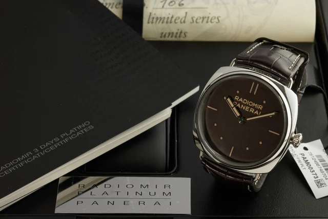 Panerai Radiomir 3 Days Platino PAM00373 kol saati