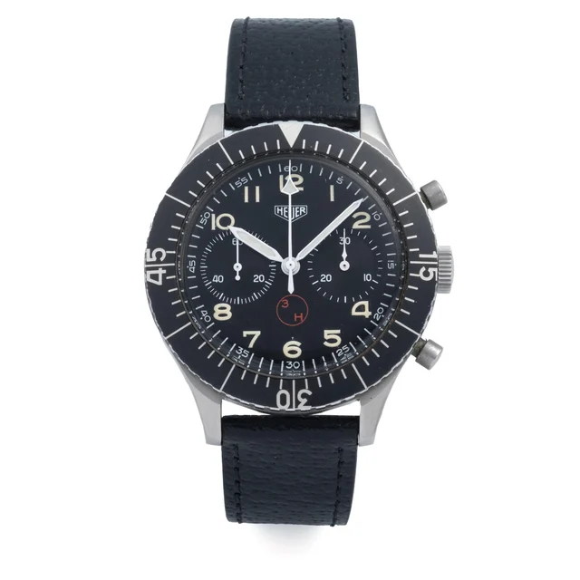 Heuer HEUER REF. 1550 SG FLYBACK CHRONOGRAPH STEEL A very fine manual-winding stainless st