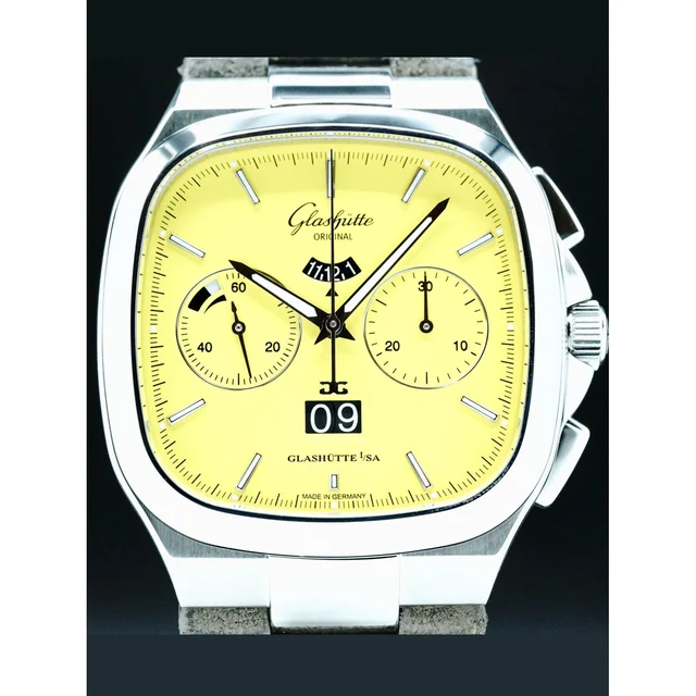 Glashutte Original Glashütte Original Seventies Chronograph Panorama Date Sunny Yellow 1-3