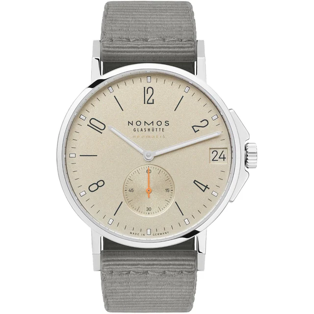 NOMOS Glashütte Ahoi Neomatik 38 Date Sand 517 kol saati