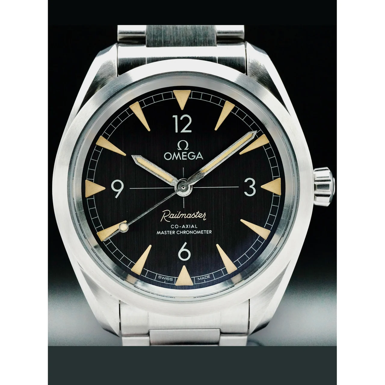 OMEGA Railmaster Co-Axial Master Chronometer 40mm on Bracelet 210000069386 40 mm kol saati