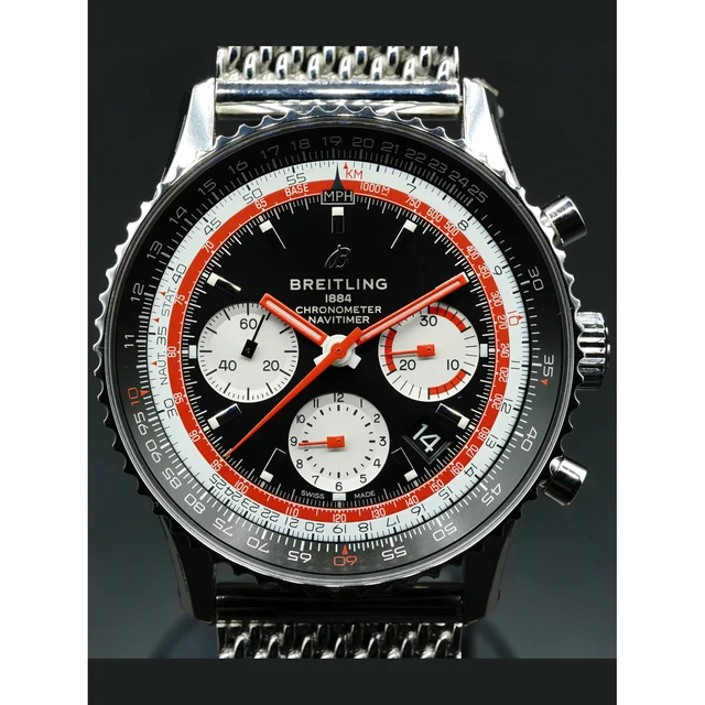 Breitling Navitimer B01 Chronograph 43 Swissair AB01211B1B1A1 210000021676 kol saati