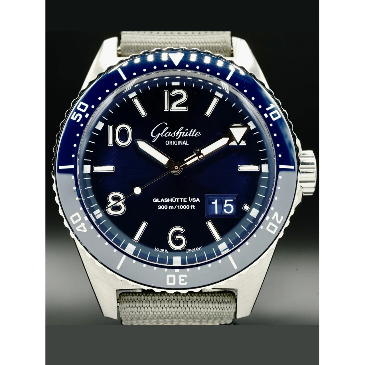 Glashutte Original Glashütte Original 1-36-13-02-81-34 SeaQ Panorama Date Blue Dial 210000074957 43 mm kol saati