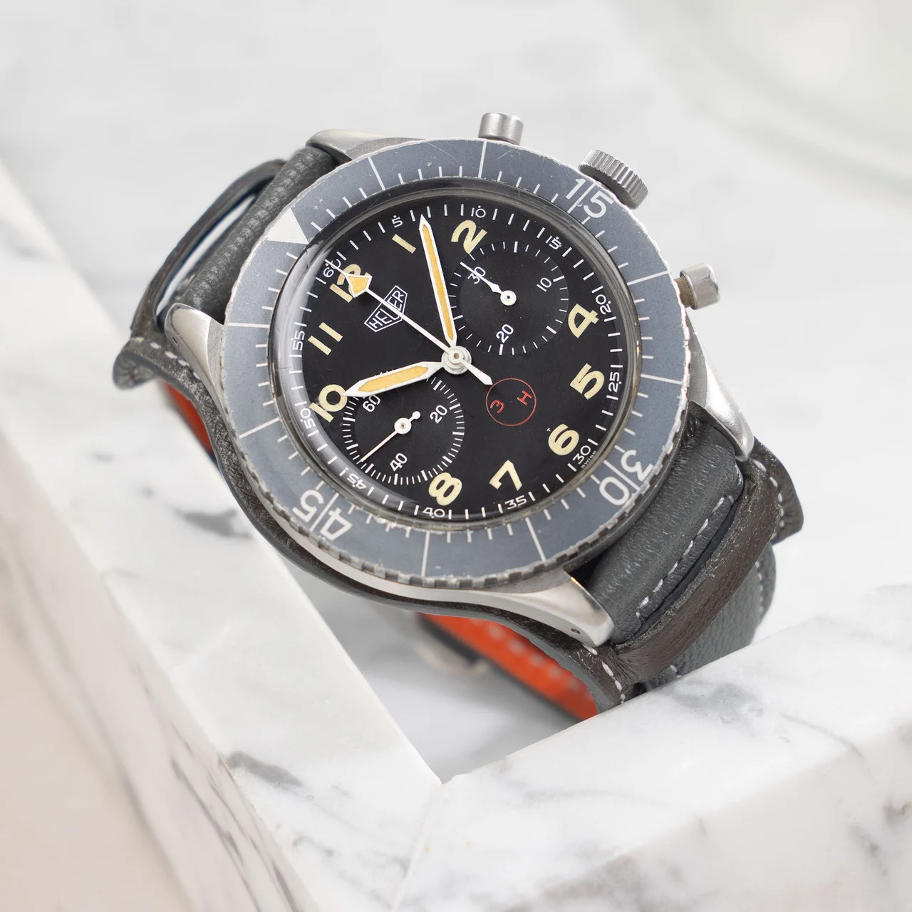 Heuer Bundeswehr W-3436 43 mm kol saati