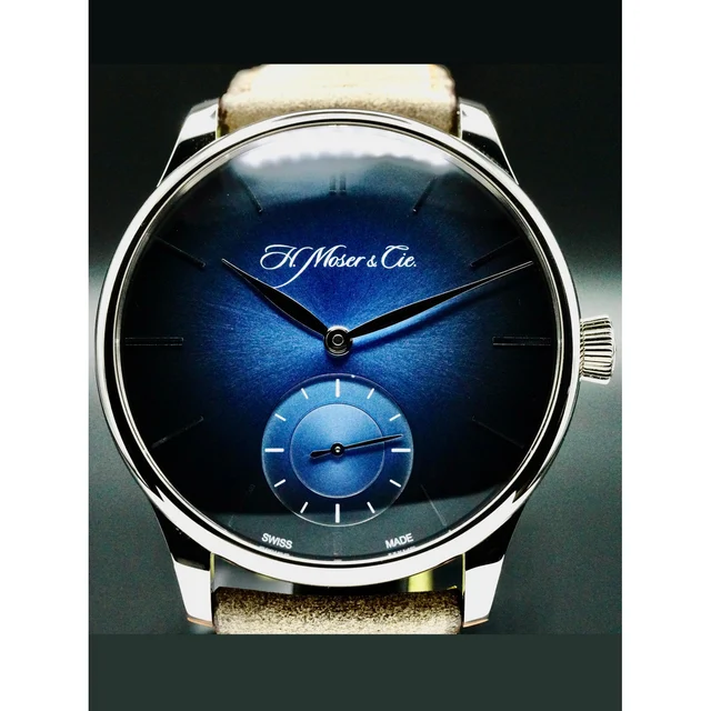 H. Moser & Cie. - Moser & Cie Venturer Small Seconds XL Funky Blue 2327-0203 ER21000002795