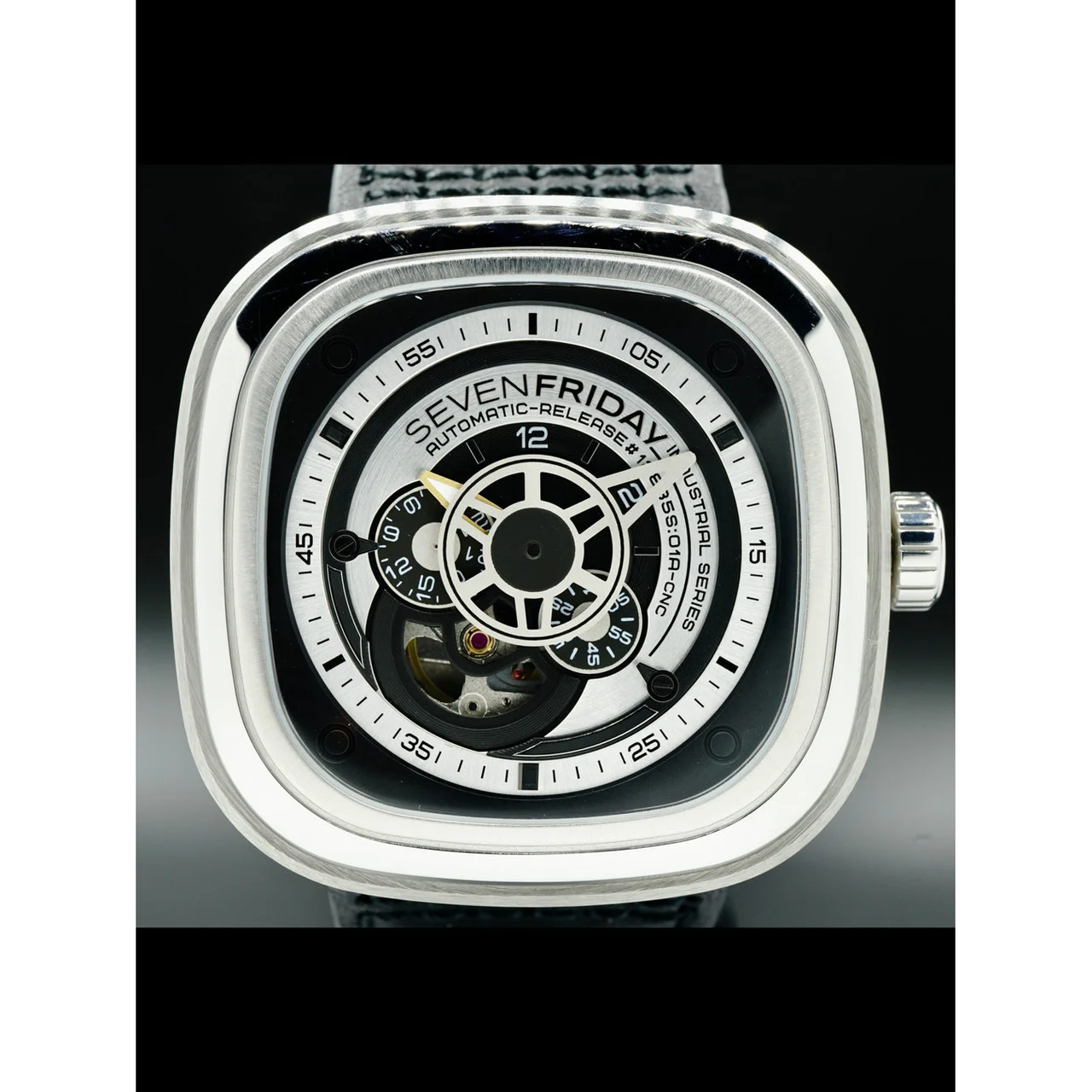 SEVENFRIDAY POC210000021920 47.6 mm kol saati