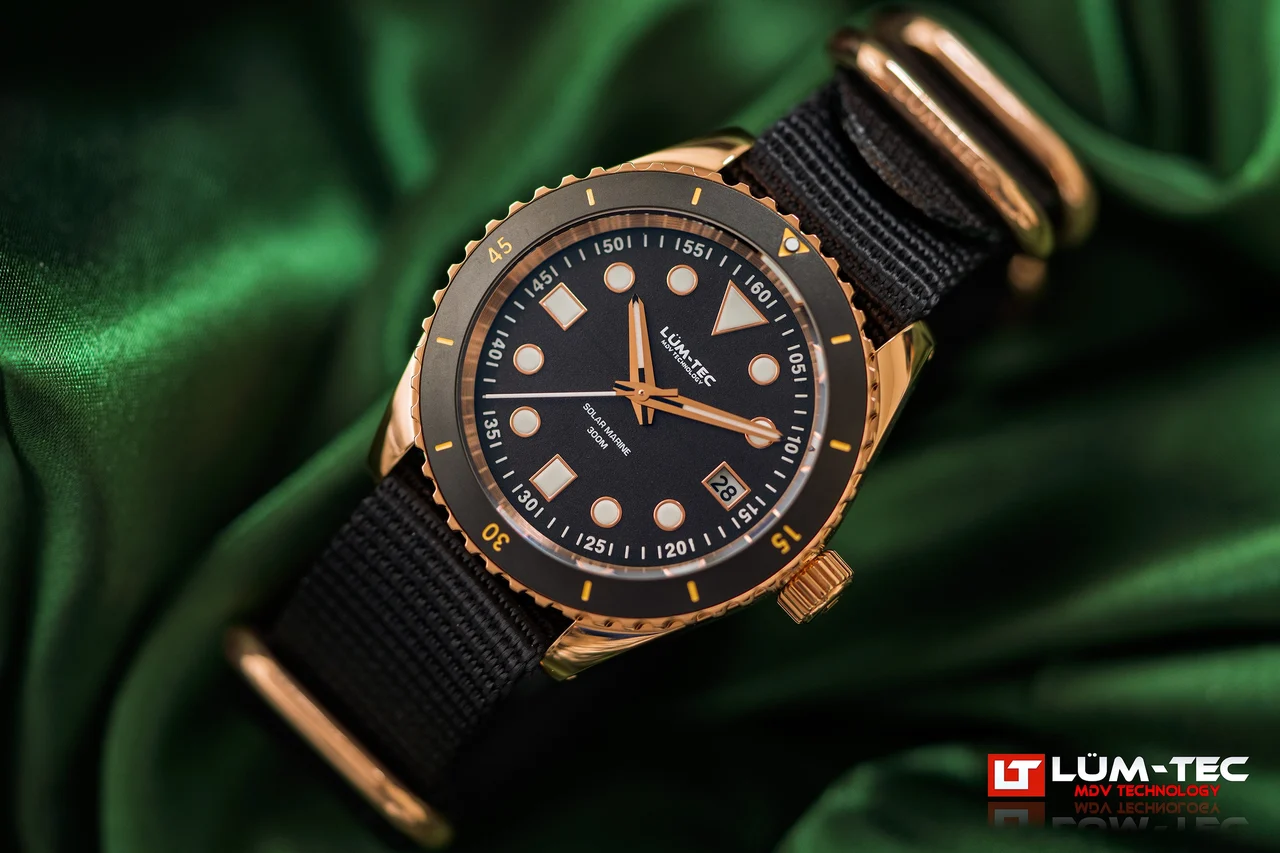 Lum Tec LTSOL-SM8 39 mm kol saati