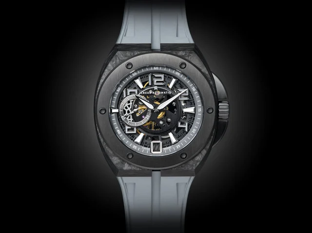 Creuxautomatiq Ghost Forged Carbon CA-05 kol saati