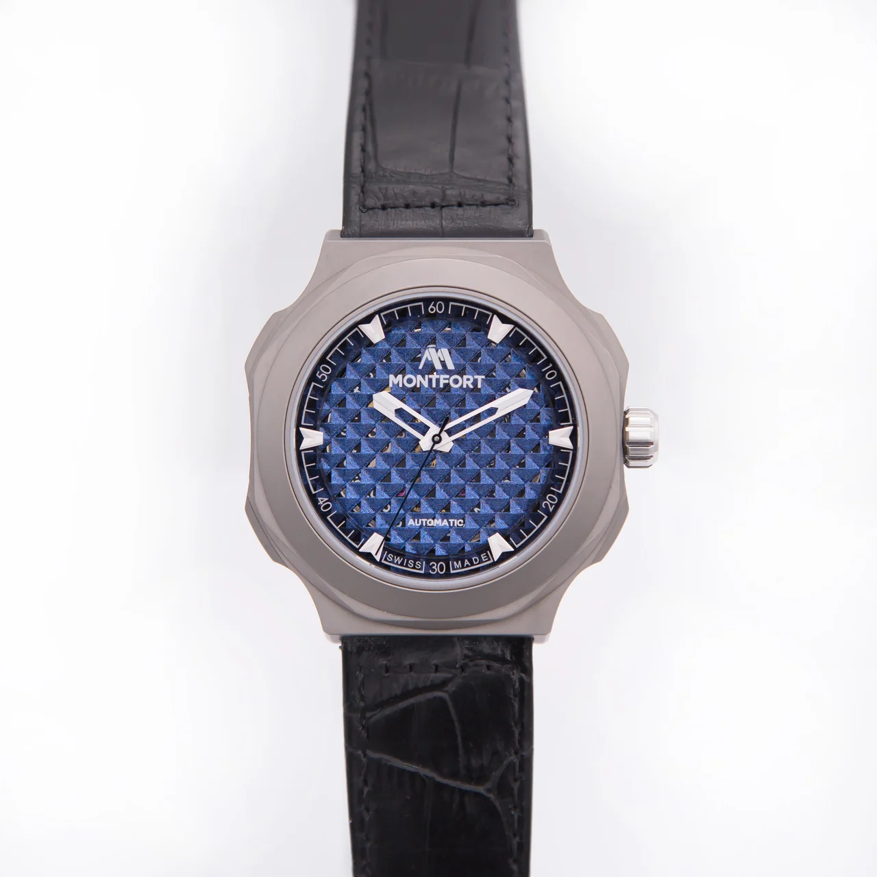 montfort-watches 3330-BJames 44 mm kol saati