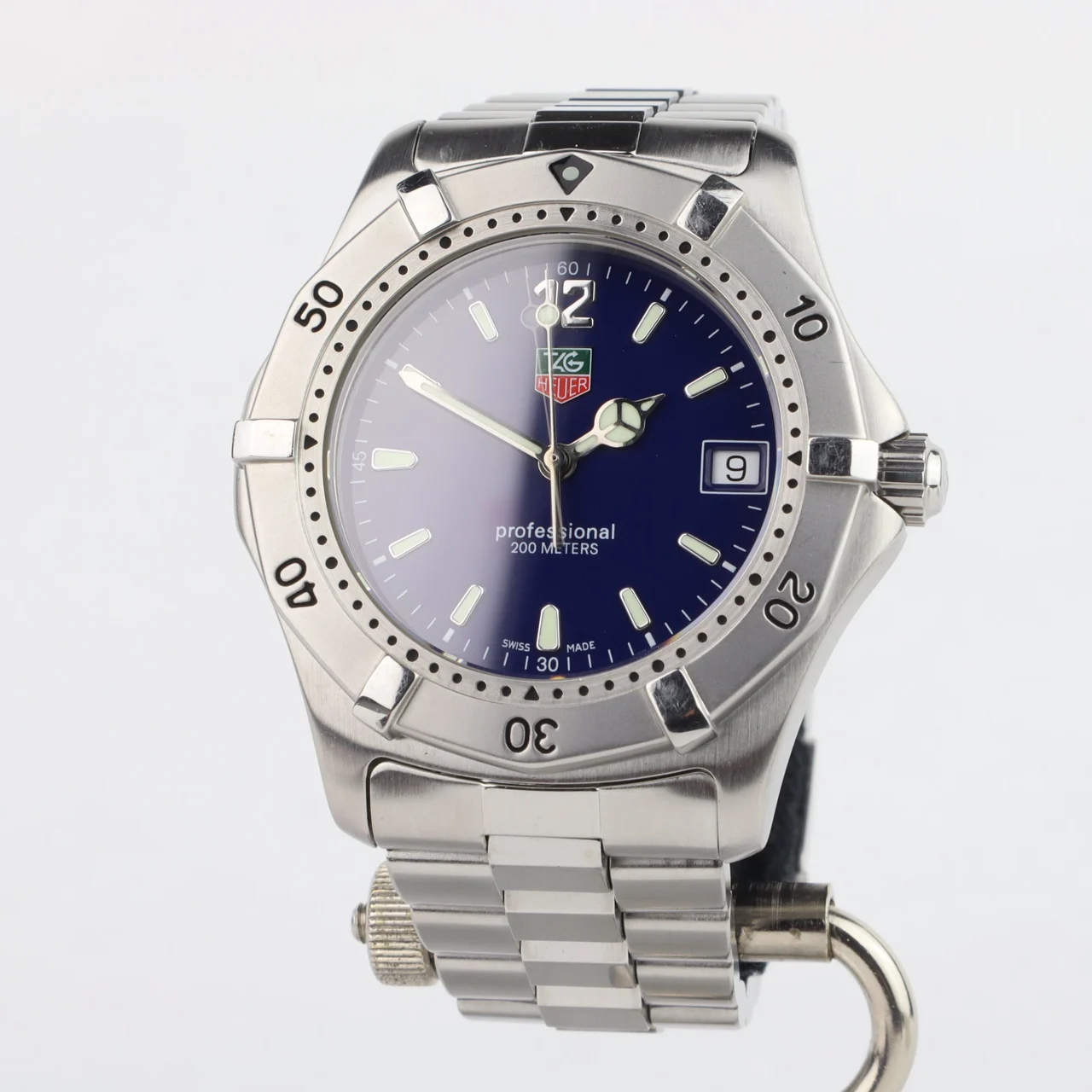 Tag Heuer Tag Heuer 250111 38 mm kol saati