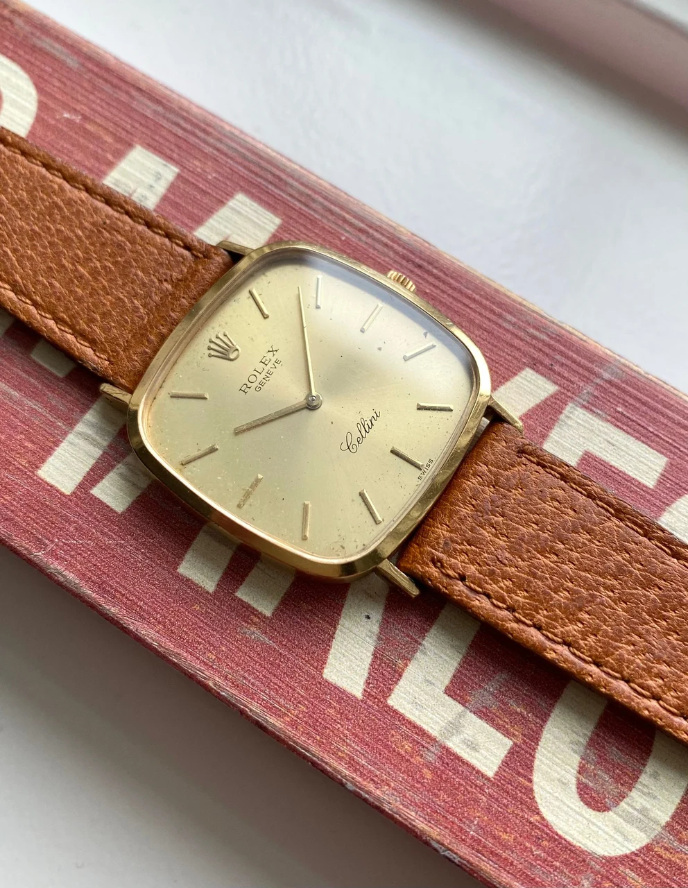 Rolex Cellini SQ6061137 30 mm kol saati