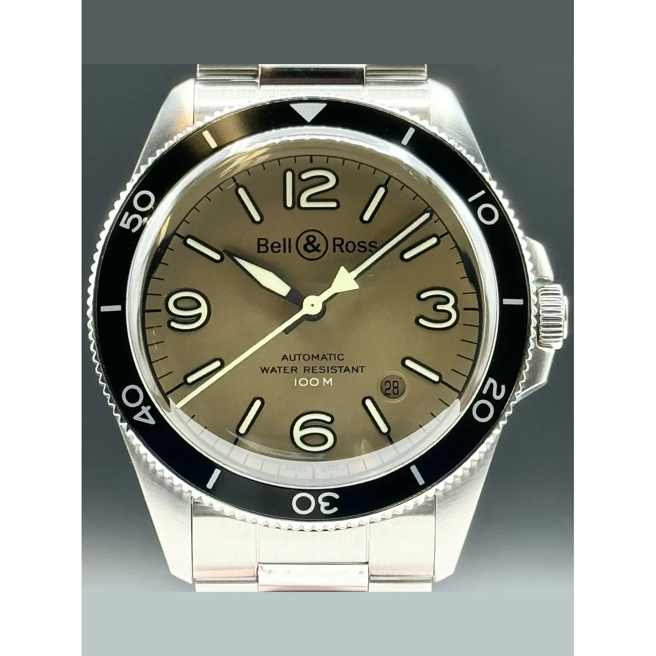 Bell & Ross Military Green on Bracelet POC210000076318 41 mm kol saati