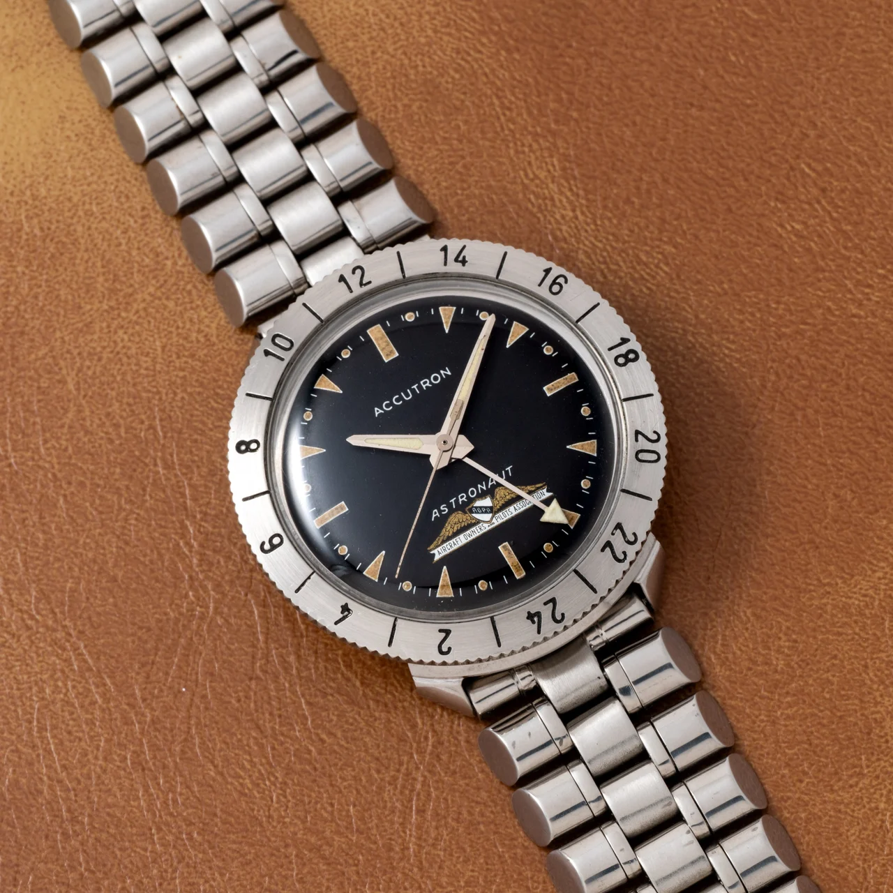 Bulova Accutron 40992806 38 mm kol saati
