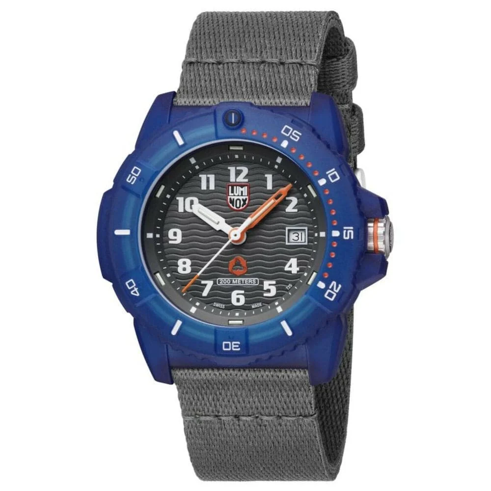 Luminox LM8902.ECO 46 mm kol saati
